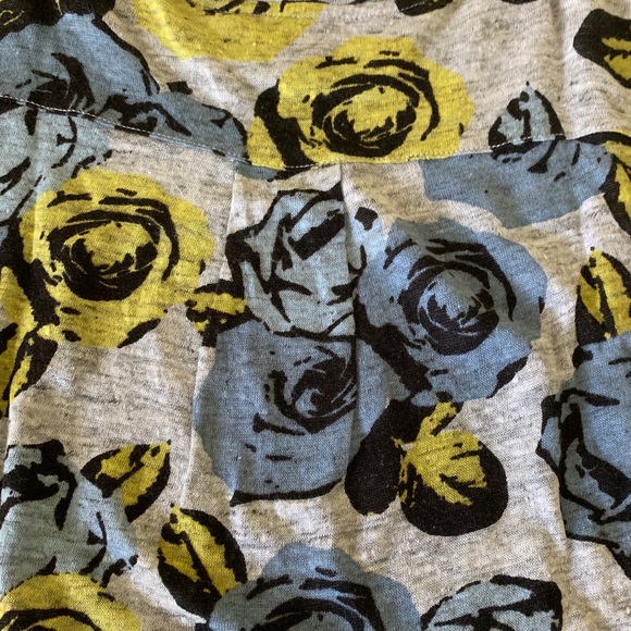 Shirt - Picture 5 of 5